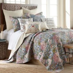 Calafel Floral Quilt And Pillow Sham Set - Levtex Home -Levtex Home GUEST 5e4d0362 5ee6 46fd 8ab5 ad4f53c74d6f