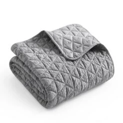 Rowan Quilted Throw - Levtex Home -Levtex Home GUEST 95d1d0e1 fb30 430d 8e47 d4a68e022ef0