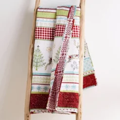 Comet & Cupid Holiday Quilted Throw Green - Merry & Bright -Levtex Home GUEST 9ece7611 cf32 4fa2 b37f 0def208f6173